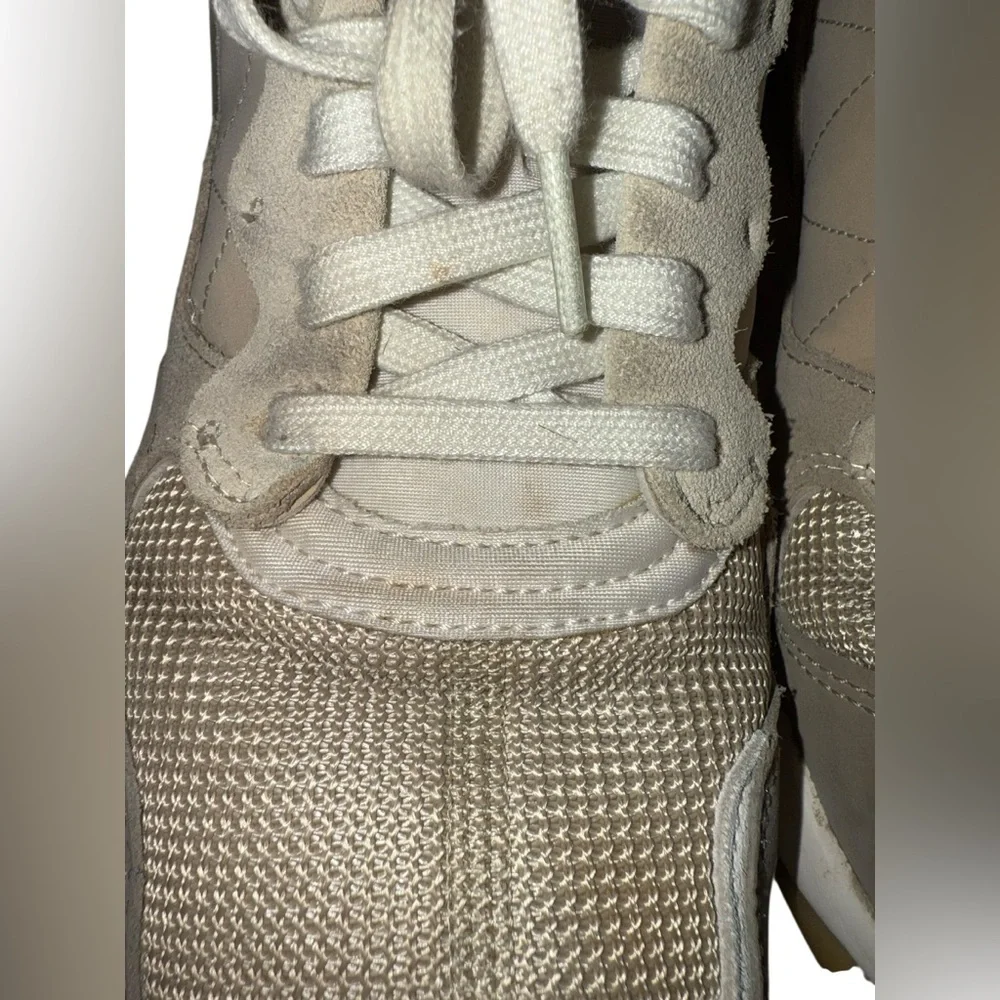 Air Jordan MA2 